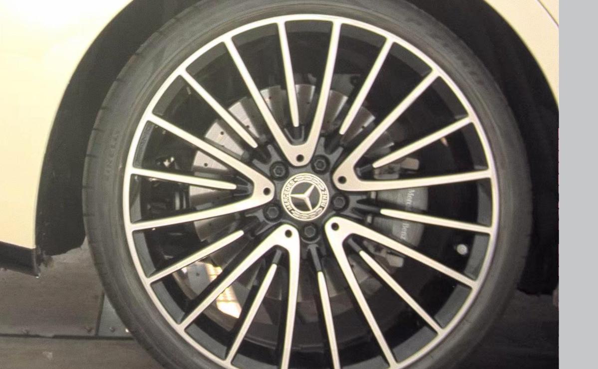 Mercedes-Benz S-Class  2022