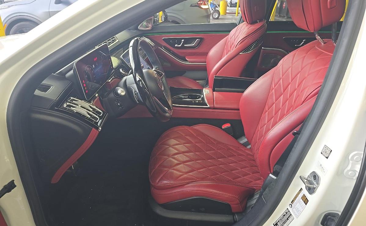 Mercedes-Benz S-Class  2022