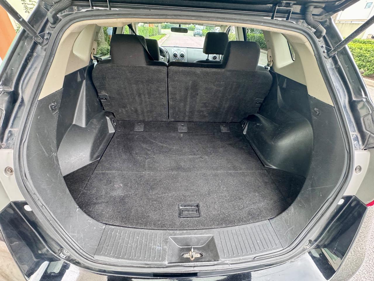 Nissan Rogue  2013