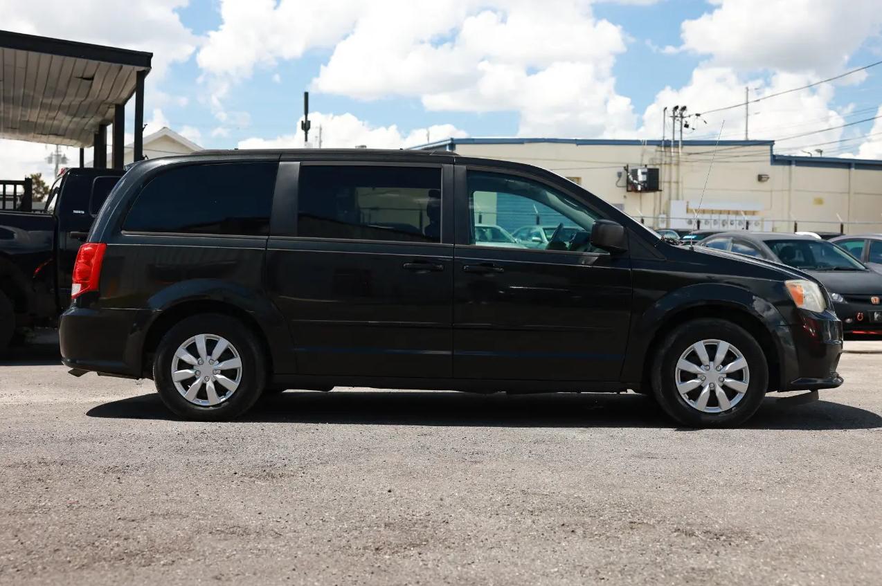 Dodge Grand Caravan  2011