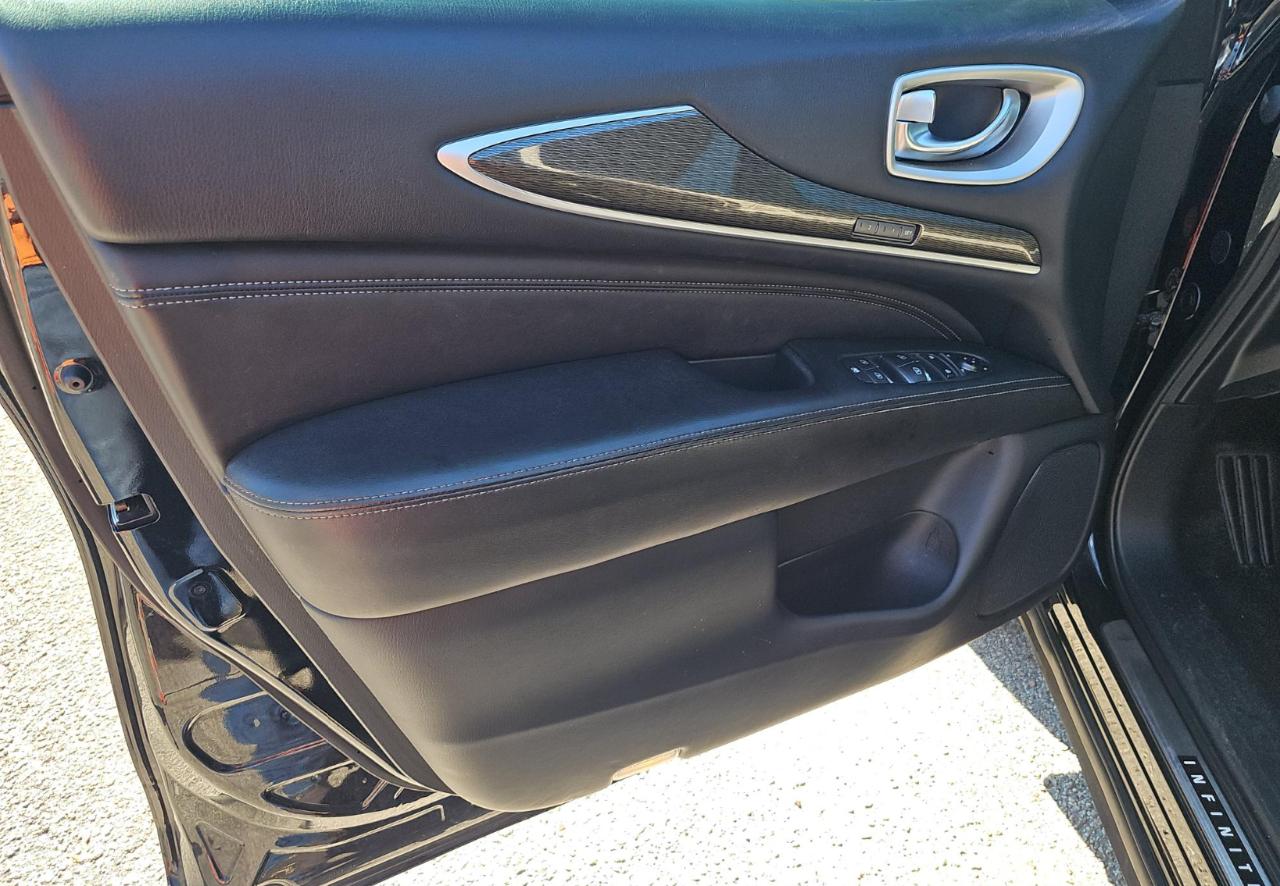 Infiniti QX60  2020