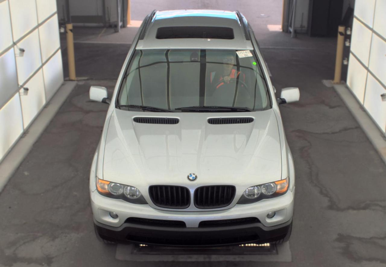 BMW X5  2004