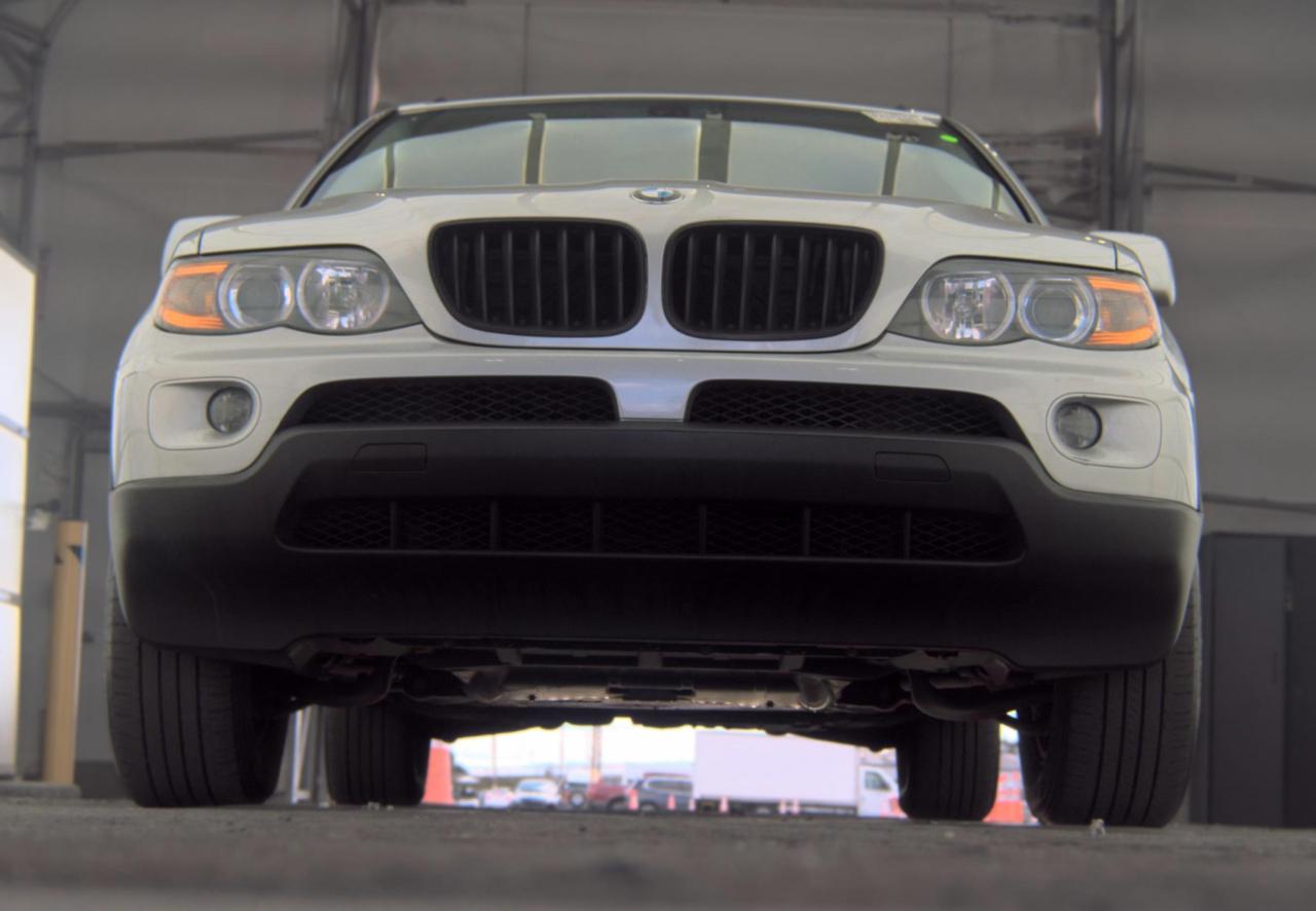 BMW X5  2004