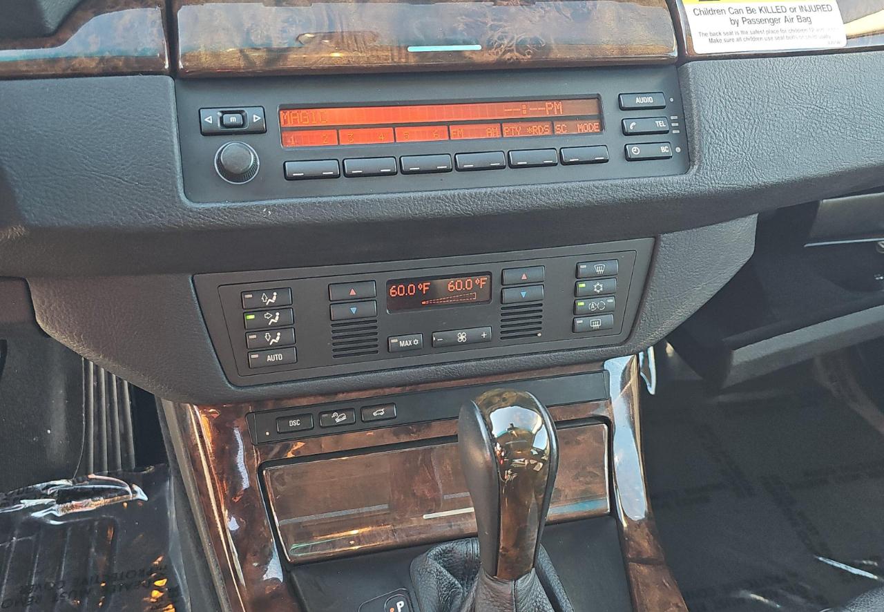 BMW X5  2004