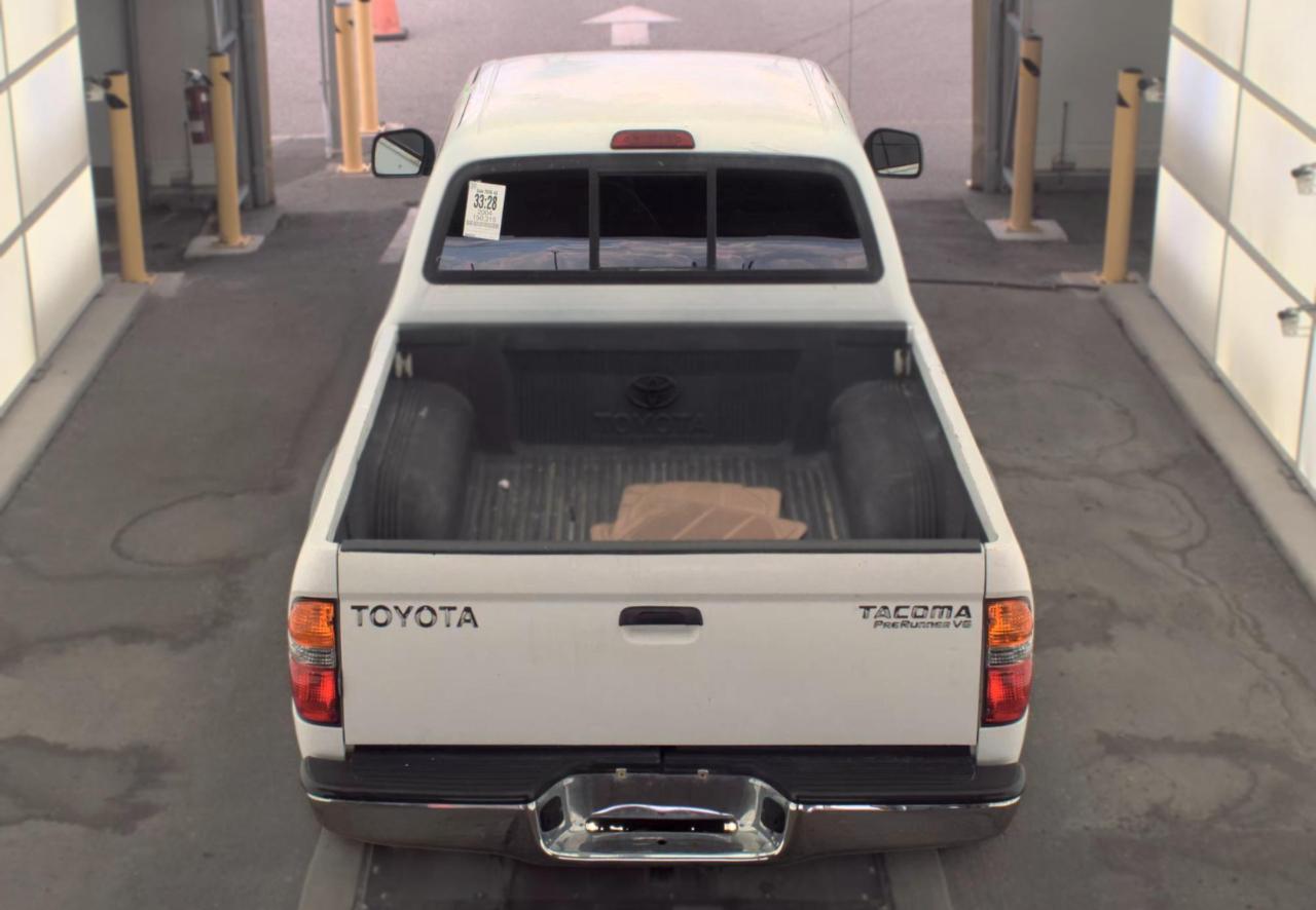 Toyota Tacoma  2004