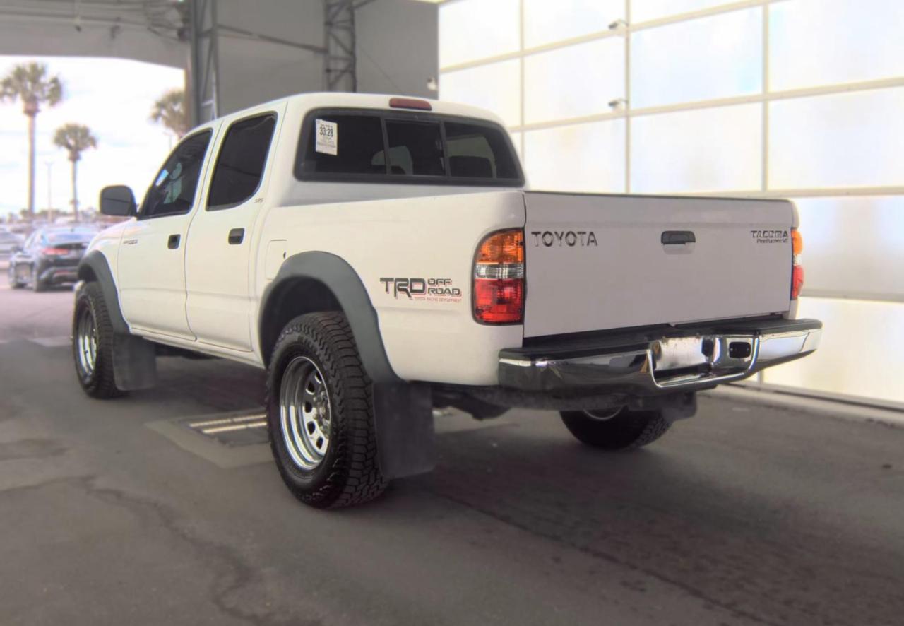 Toyota Tacoma  2004