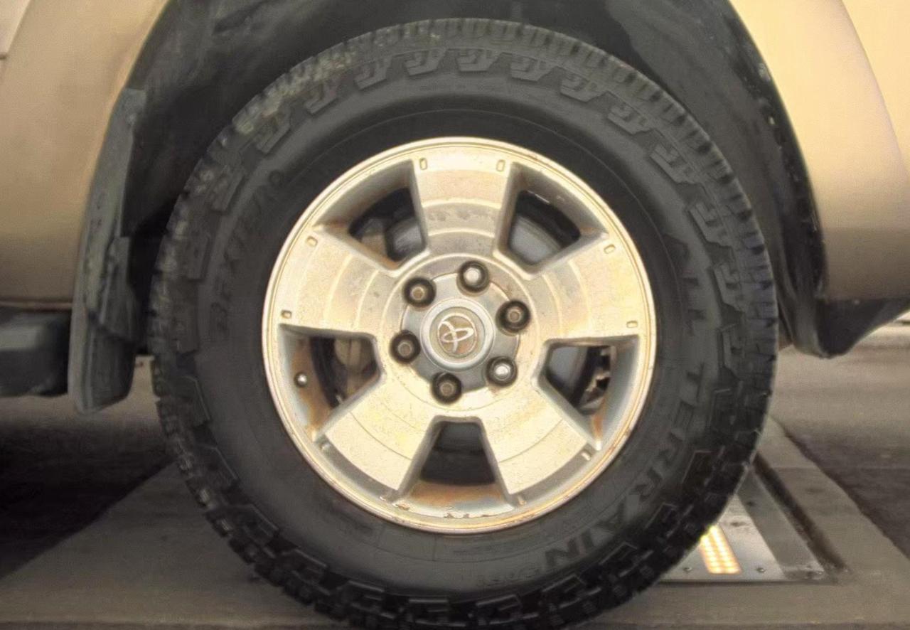 Toyota 4Runner  2004