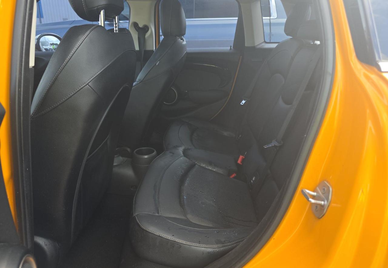 MINI Cooper Hardtop 4 Door  2015