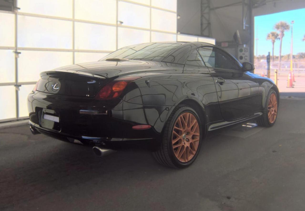 Lexus SC 430  2004