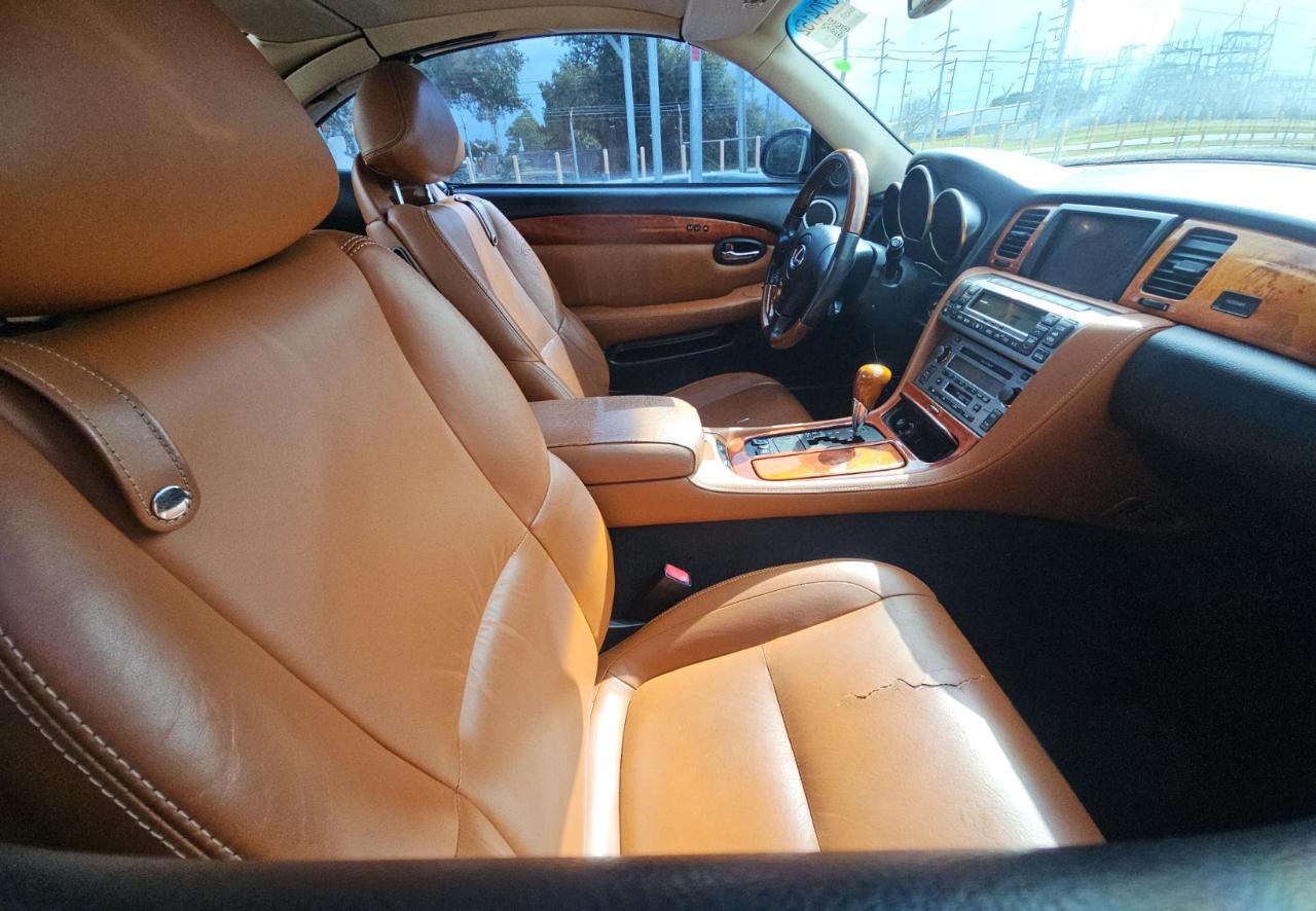 Lexus SC 430  2004