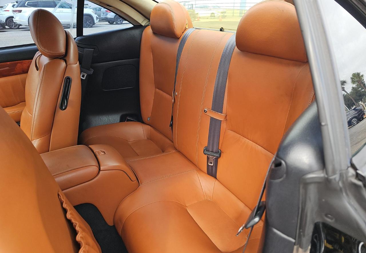 Lexus SC 430  2004