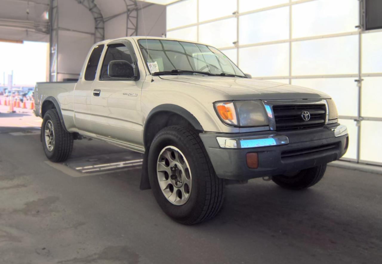 Toyota Tacoma  2000