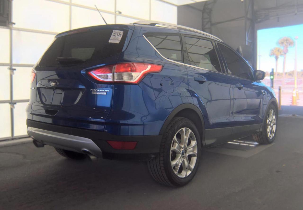 Ford Escape  2015