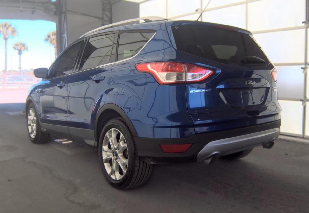 Ford Escape  2015