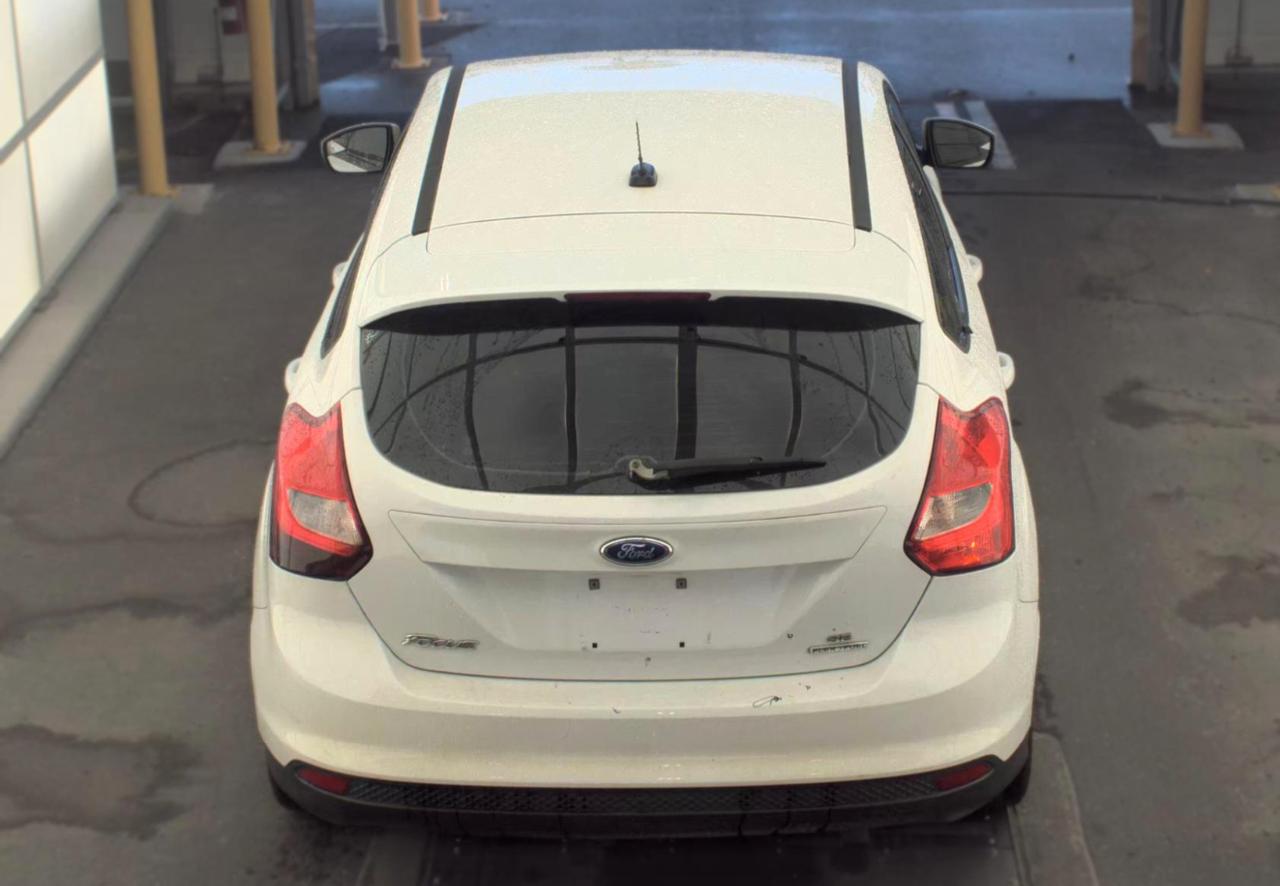 Ford Focus  2012