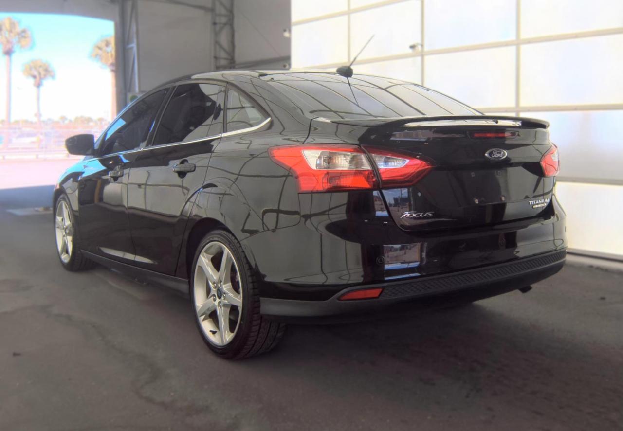 Ford Focus  2013