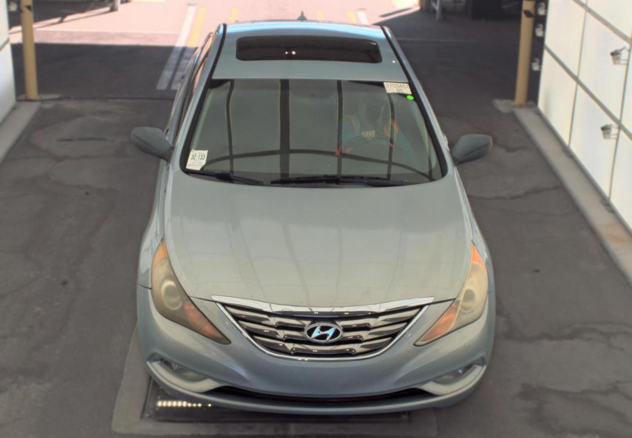 Hyundai Sonata  2013