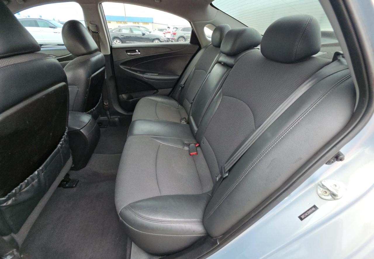 Hyundai Sonata  2013