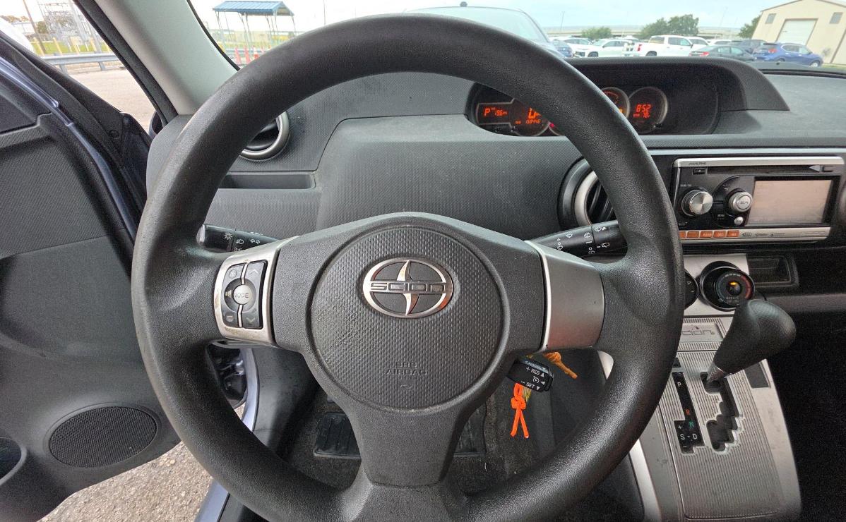 Scion xB  2011