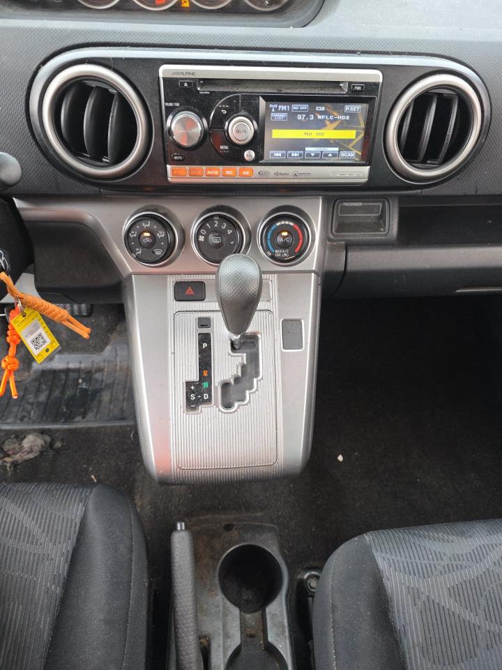 Scion xB  2011
