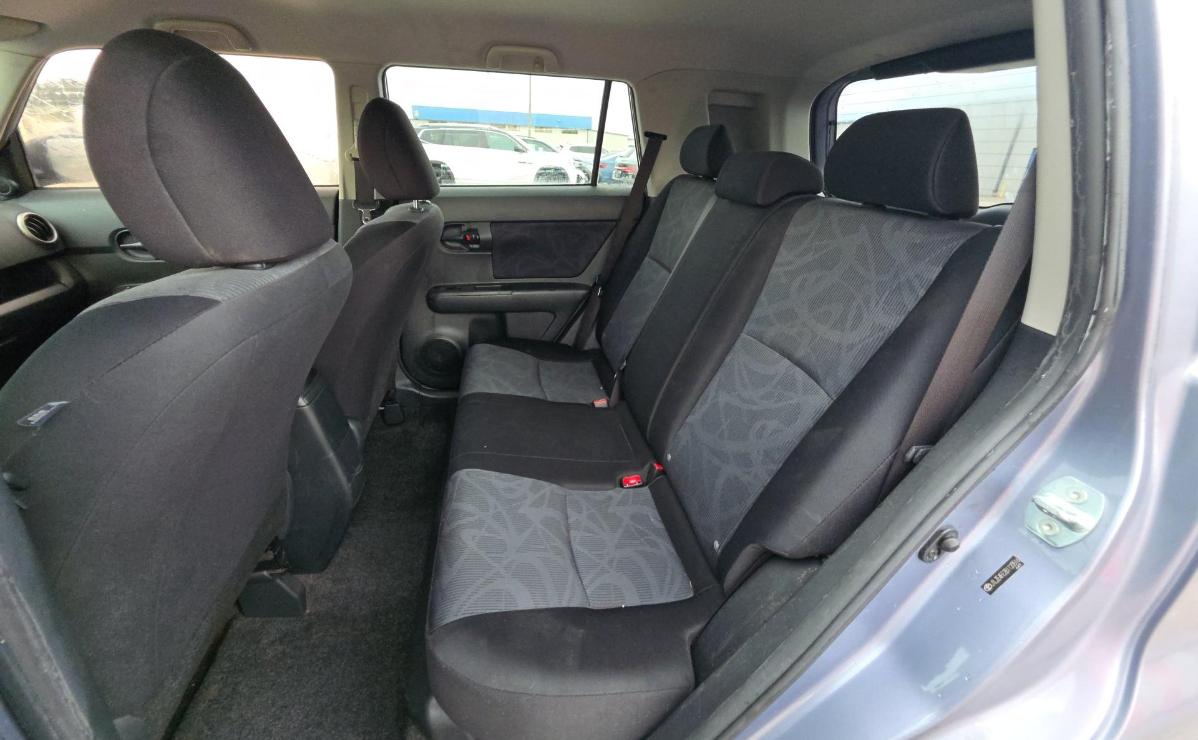 Scion xB  2011