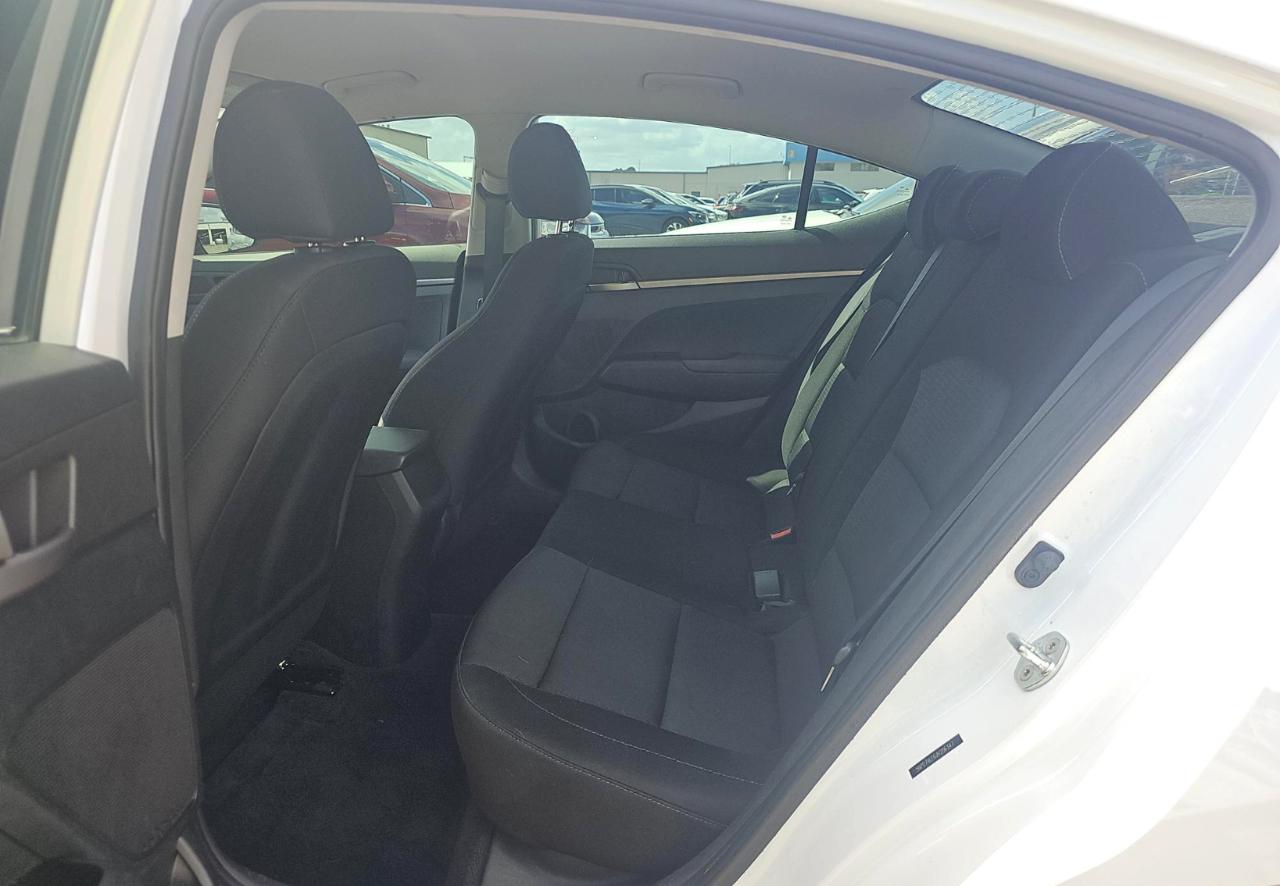 Hyundai Elantra  2018