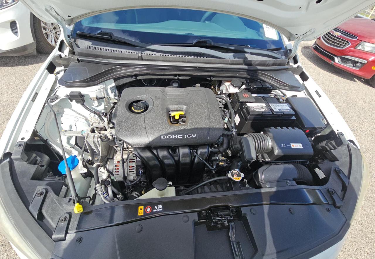Hyundai Elantra  2018