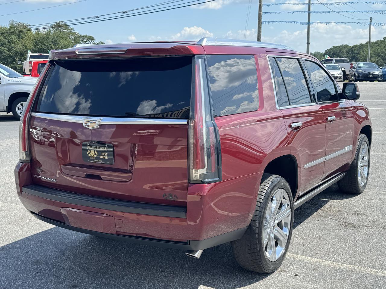 Cadillac Escalade Premium 2WD 2017
