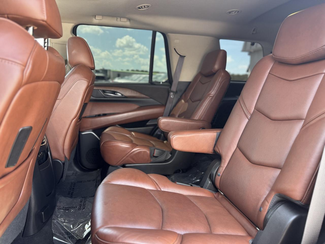 Cadillac Escalade Premium 2WD 2017