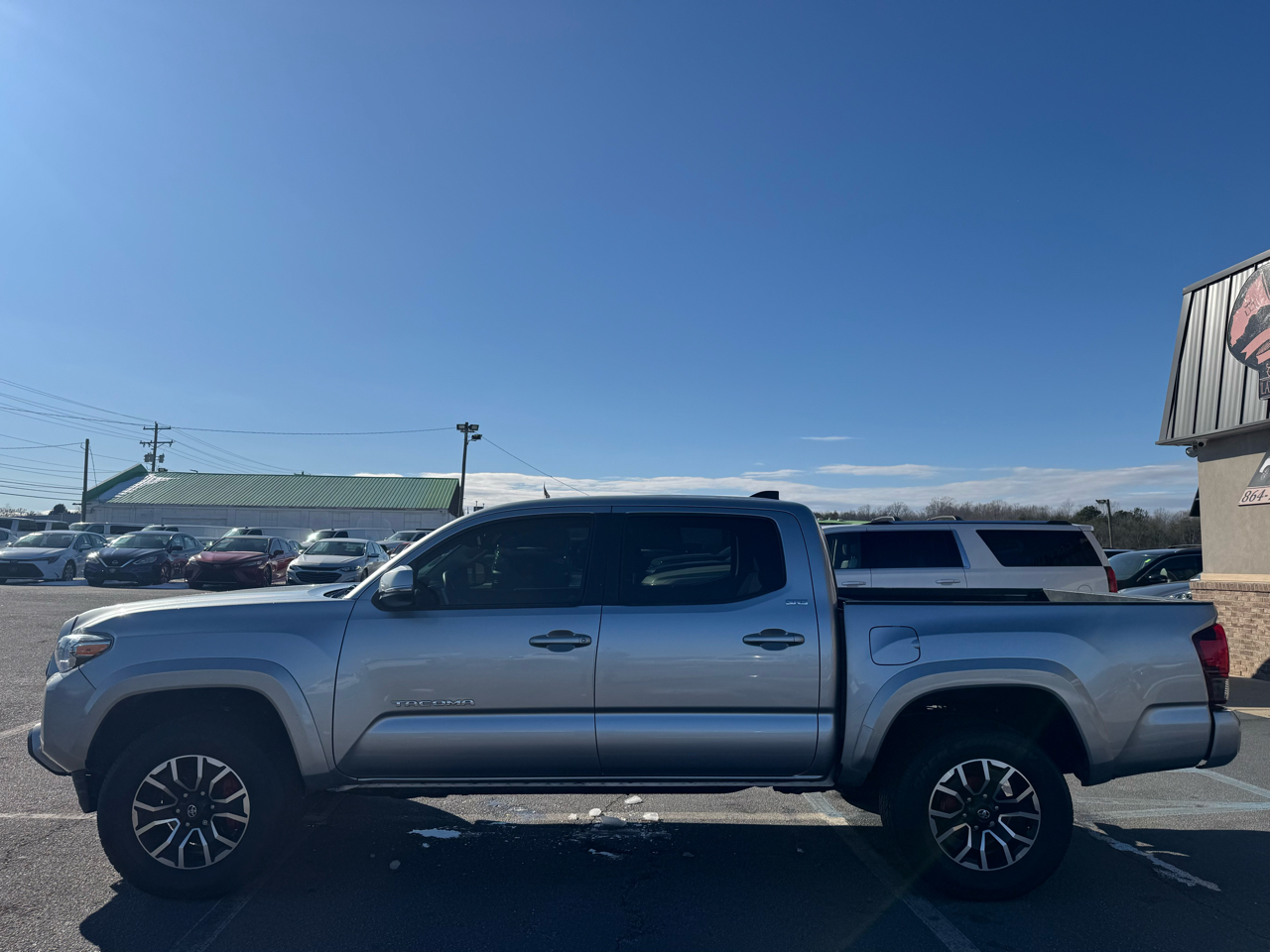 Toyota Tacoma SR5 Double Cab Long Bed V6 6AT 2WD 2022