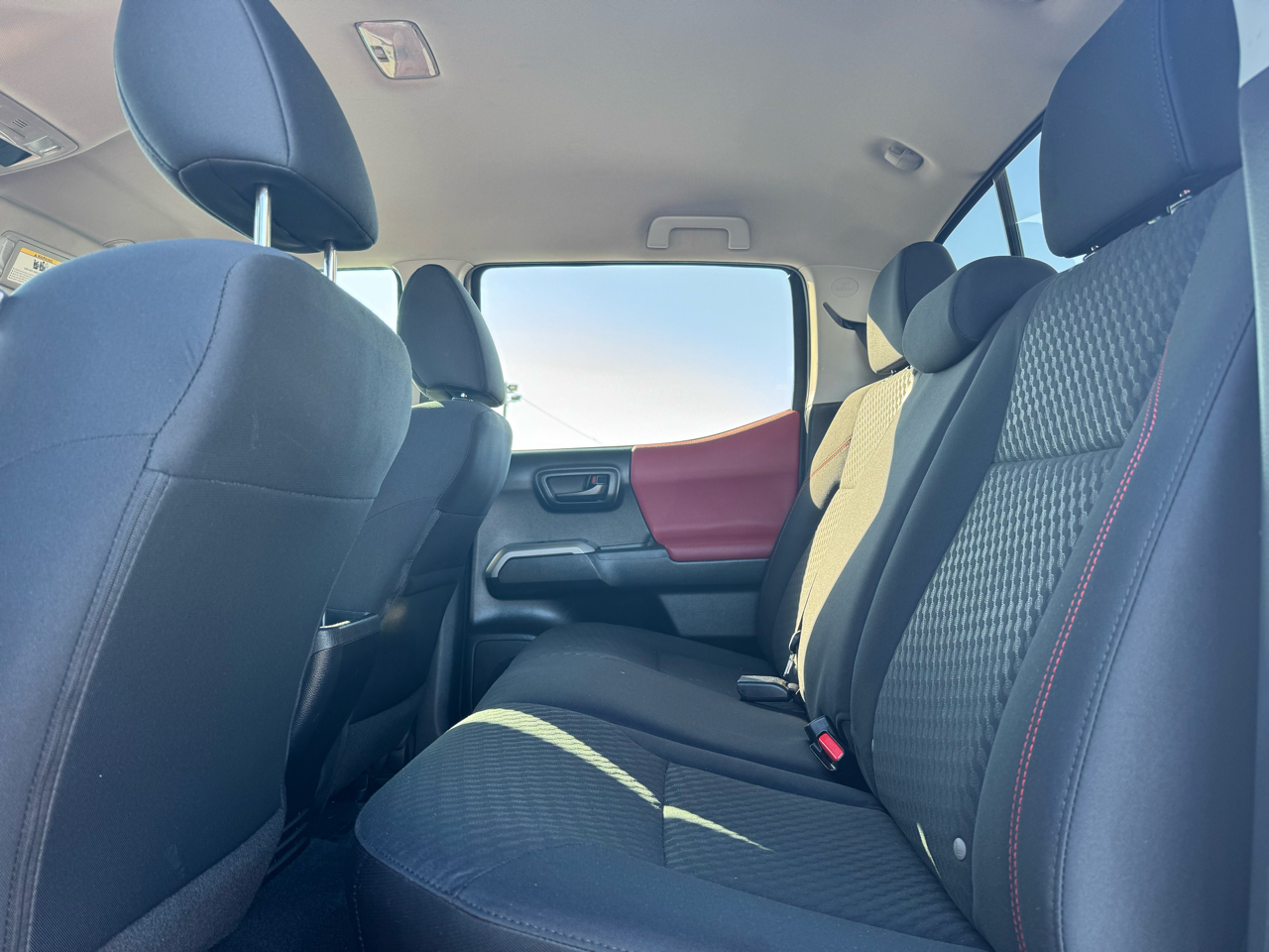 Toyota Tacoma SR5 Double Cab Long Bed V6 6AT 2WD 2022