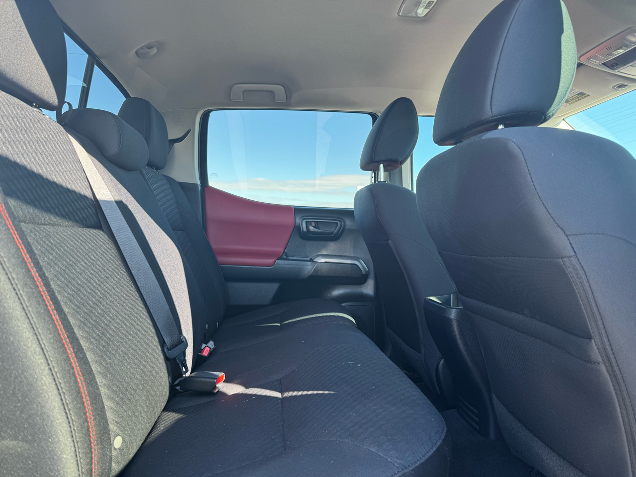 Toyota Tacoma SR5 Double Cab Long Bed V6 6AT 2WD 2022