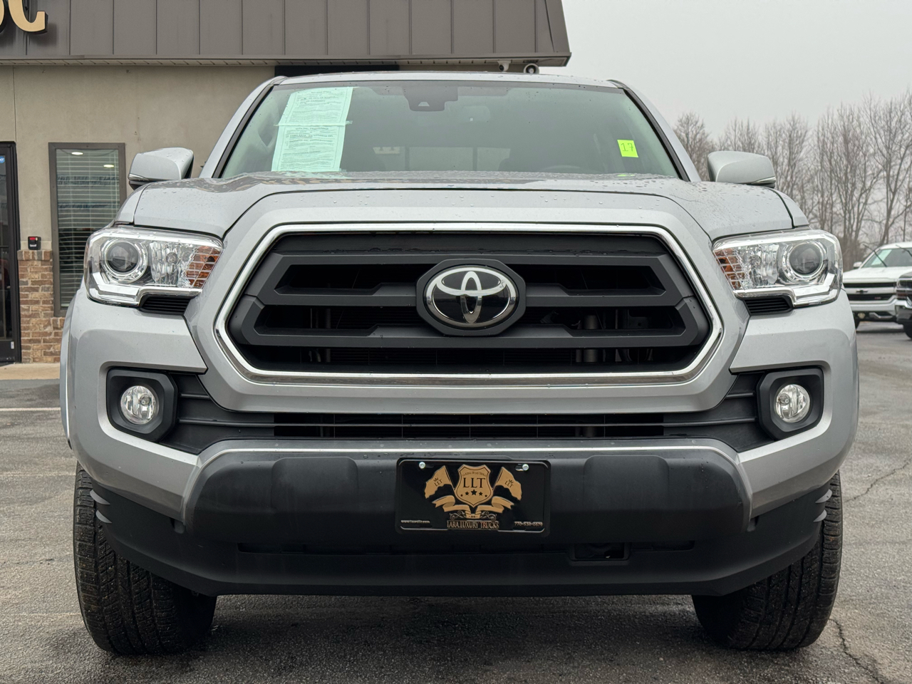Toyota Tacoma SR5 Double Cab Long Bed V6 6AT 2WD 2022