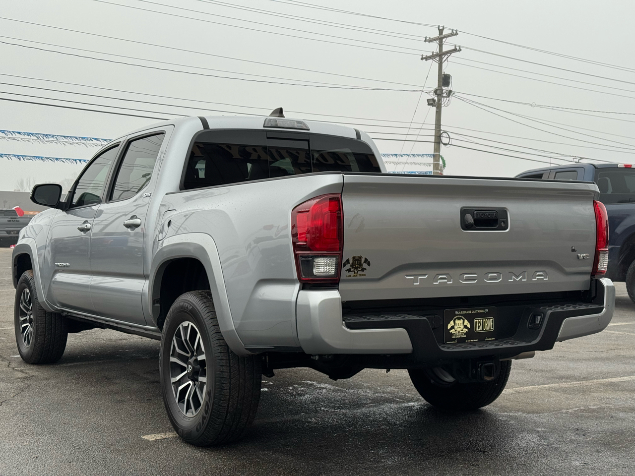 Toyota Tacoma SR5 Double Cab Long Bed V6 6AT 2WD 2022