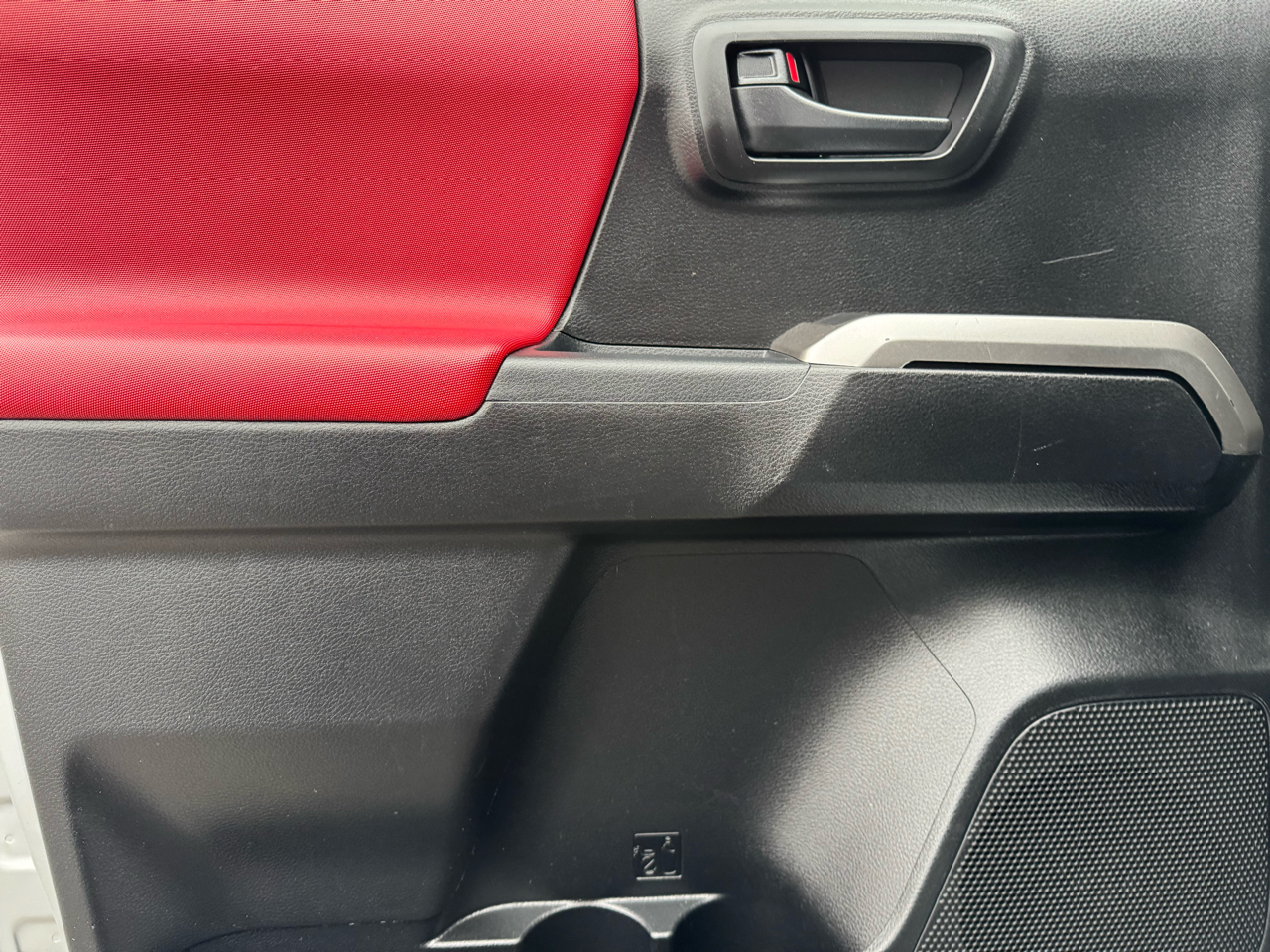 Toyota Tacoma SR5 Double Cab Long Bed V6 6AT 2WD 2022