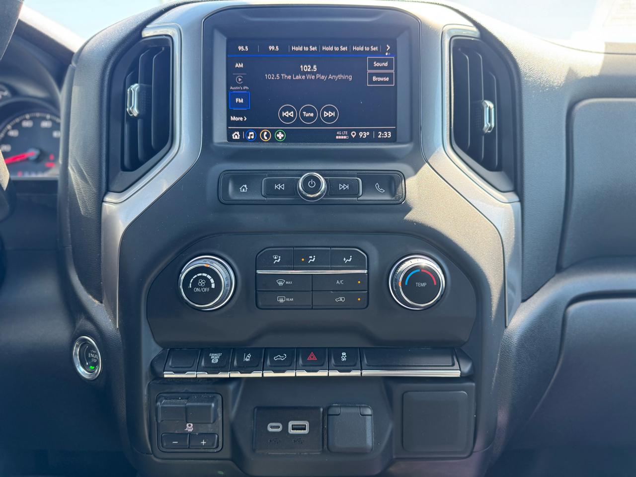 Chevrolet Silverado 3500HD Work Truck Crew Cab 4WD 2025