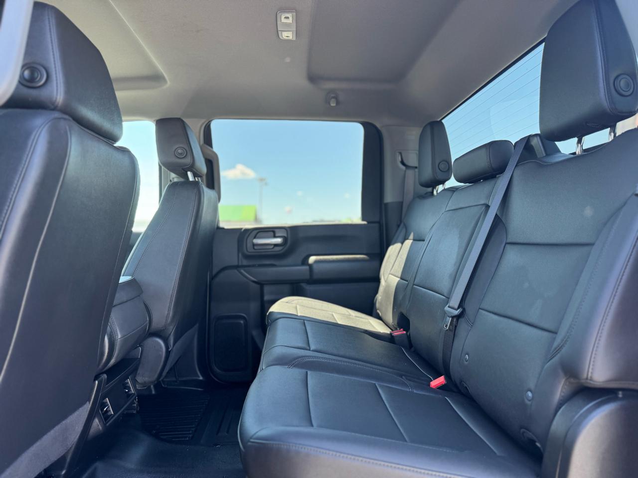 Chevrolet Silverado 3500HD Work Truck Crew Cab 4WD 2025