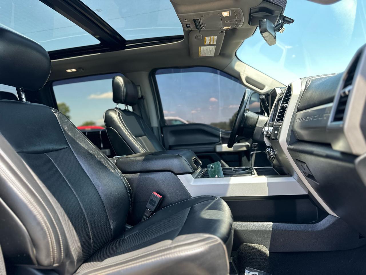 Ford F-250 SD Lariat Crew Cab 4WD 2020