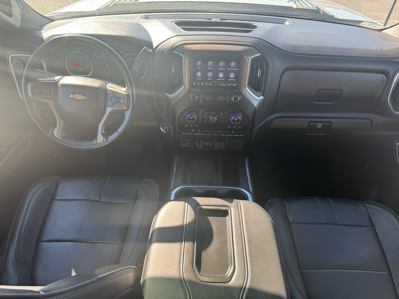 Chevrolet Silverado 2500HD High Country Crew Cab Short Box 4WD 2022 Chevrolet Silverado 2500HD High Country Crew Cab Short Box 4WD 2022