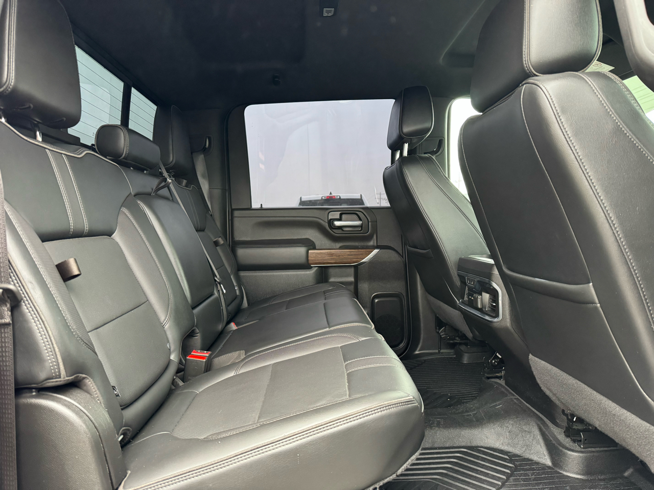 Chevrolet Silverado 2500HD High Country Crew Cab Short Box 4WD 2022