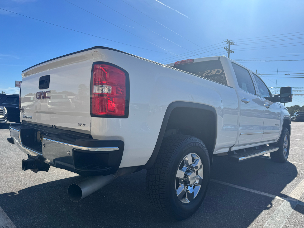 GMC Sierra 2500HD SLT Crew Cab 4WD 2018 GMC Sierra 2500HD SLT Crew Cab 4WD 2018