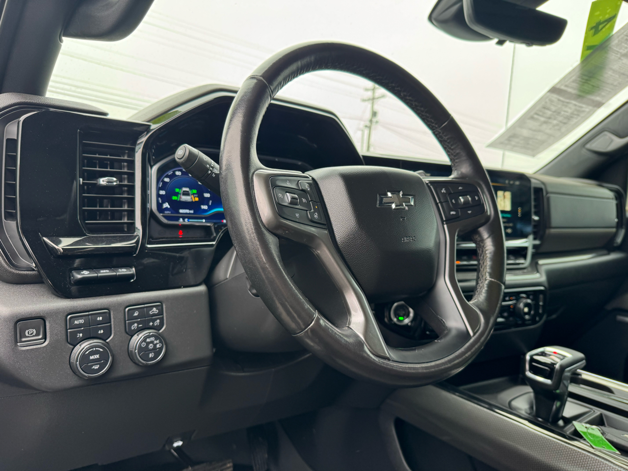 Chevrolet Silverado 1500 ZR2 Crew Cab 4WD 2023