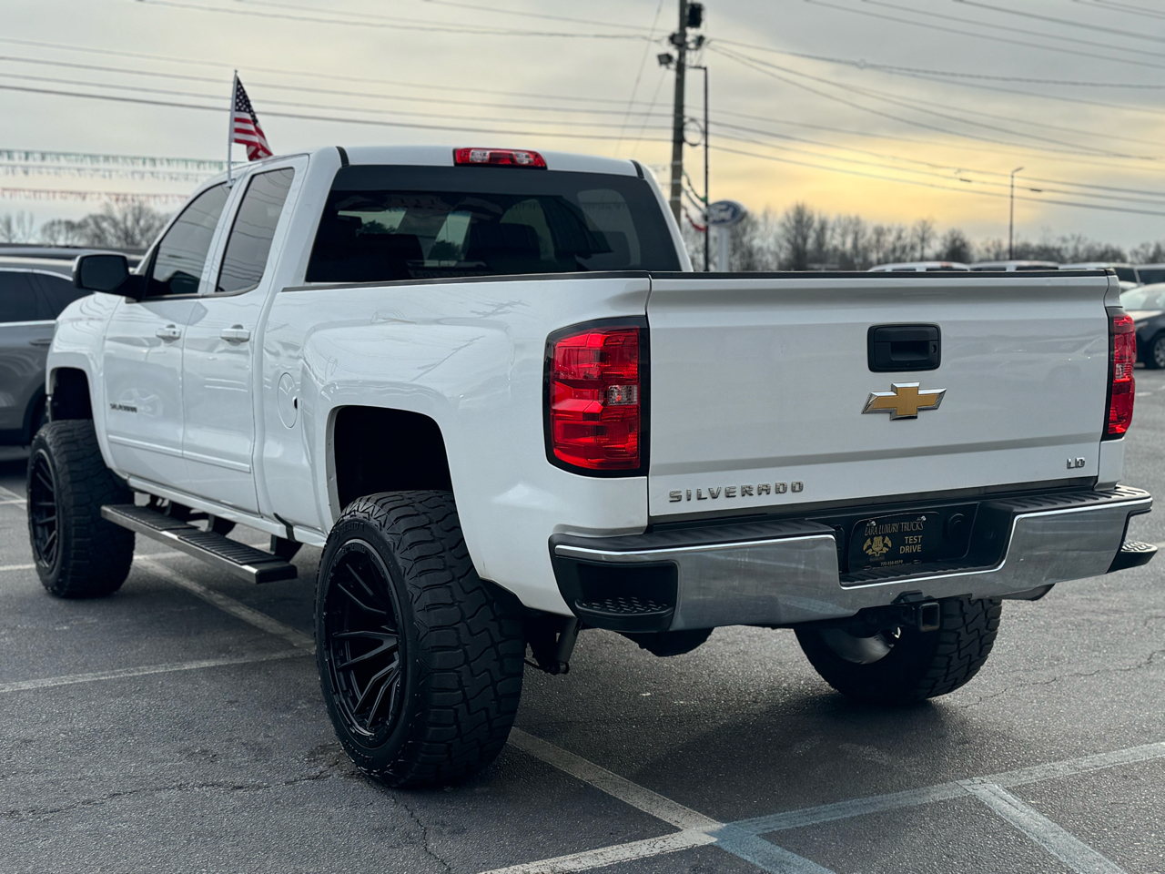 Chevrolet Silverado 1500 1LT Crew Cab 2WD 2019