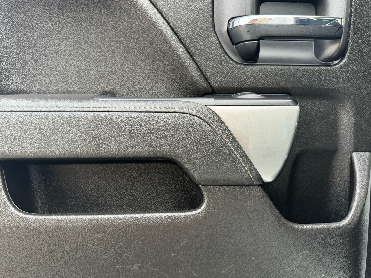 Chevrolet Silverado 1500 1LT Crew Cab 2WD 2019