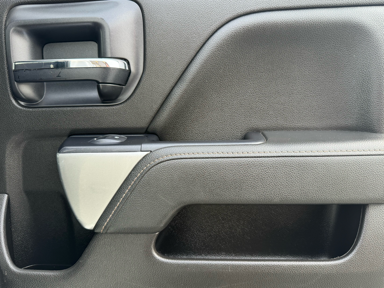 Chevrolet Silverado 1500 1LT Crew Cab 2WD 2019