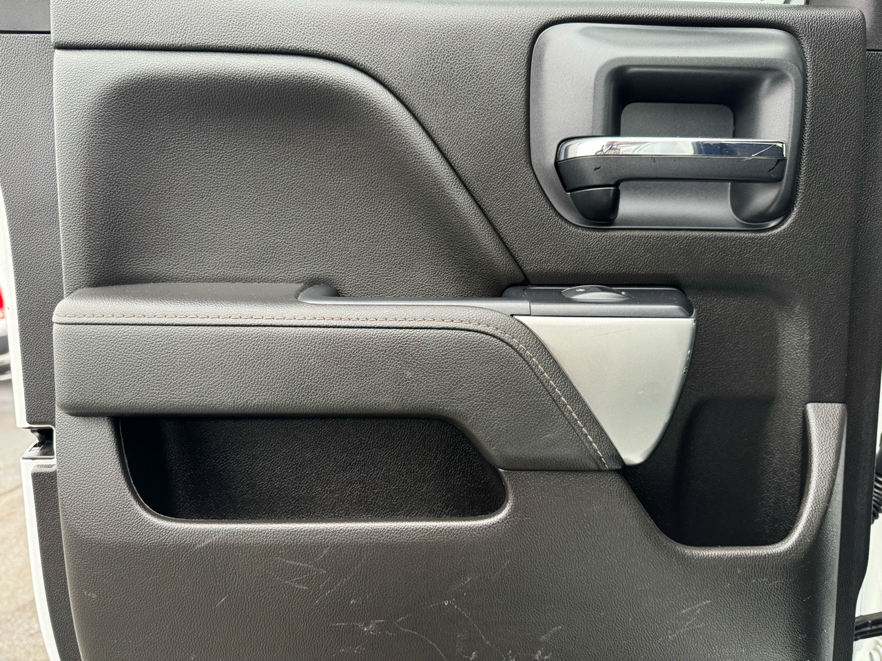 Chevrolet Silverado 1500 1LT Crew Cab 2WD 2019