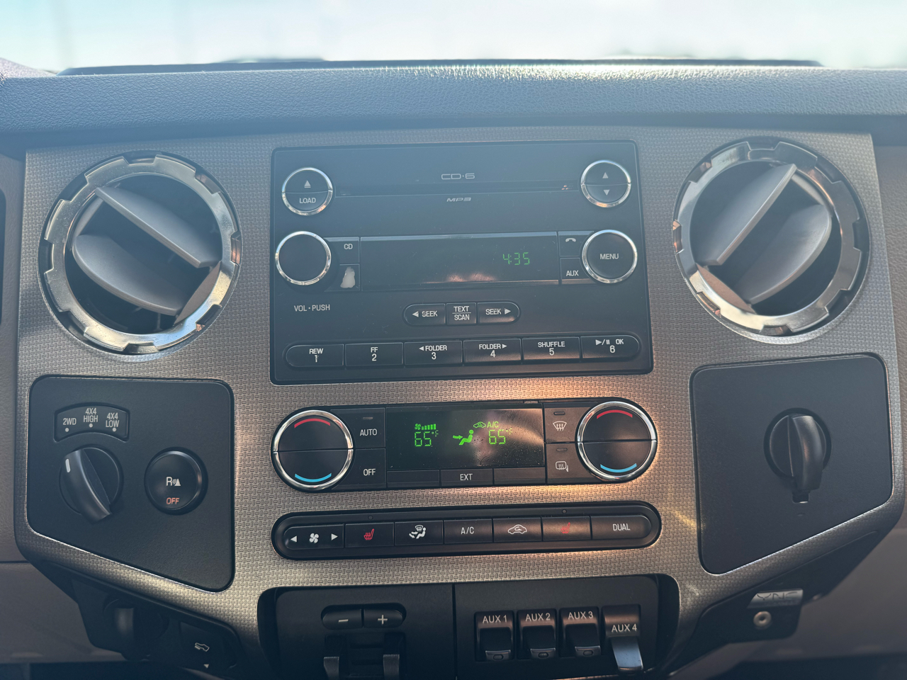 Ford F-250 SD XLT Crew Cab Long Bed 4WD 2009