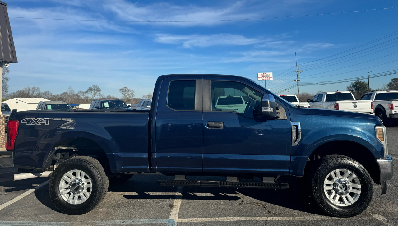 Ford F-250 SD XLT SuperCab Long Bed 4WD 2019