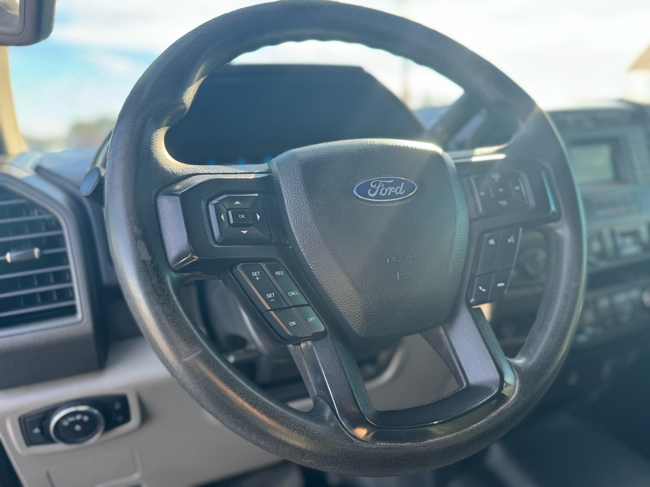 Ford F-250 SD XLT SuperCab Long Bed 4WD 2019