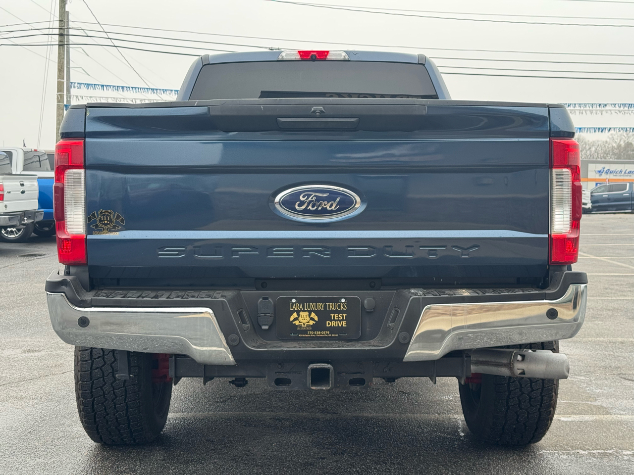 Ford F-250 Crew Cab 4dr 152.2" WB 4WD 2017